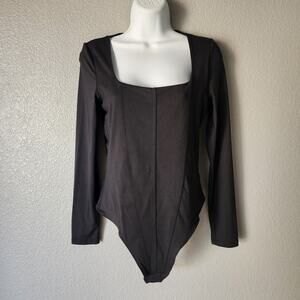 House of Harlow 1960 Black Long Sleeve Squareneck Corset Seam Bodysuit